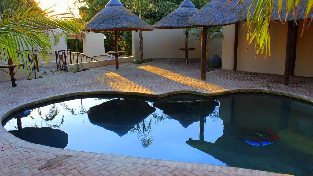 Waterfall Guesthouse Rustenburg Buitenkant foto